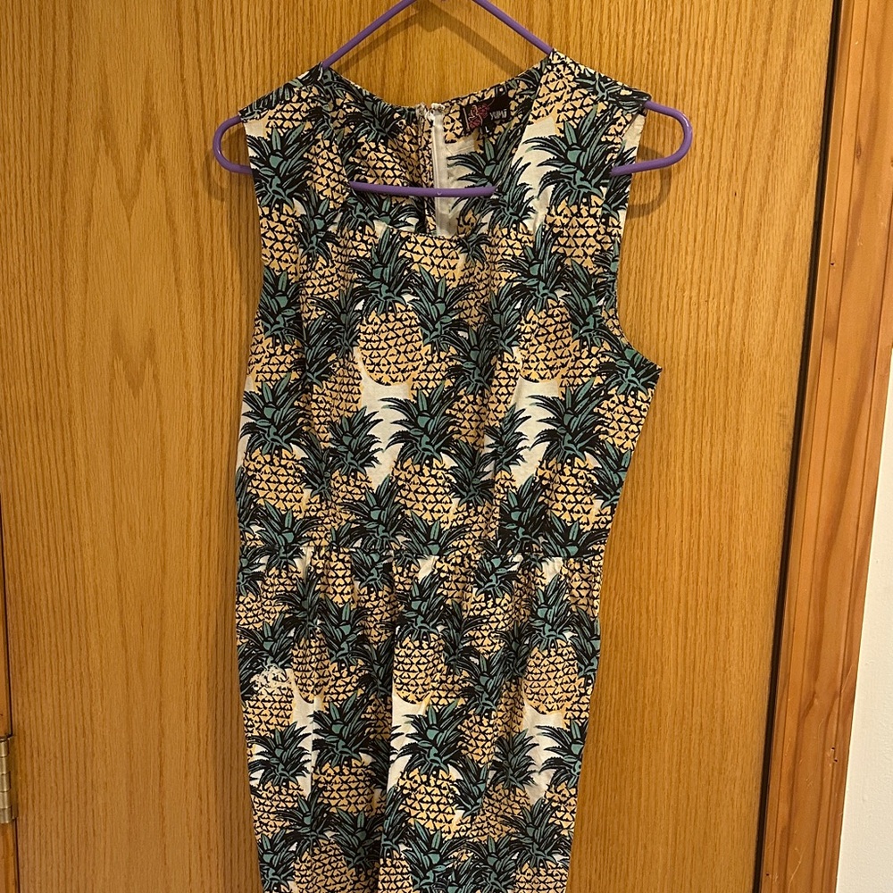 Sleeveless Pineapple Print Summer Dress